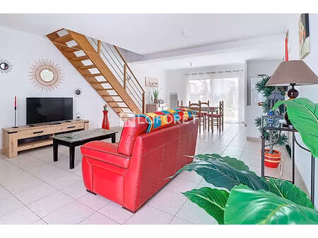 maison de plain pied angoulins 5 pièces 116.54 m²
