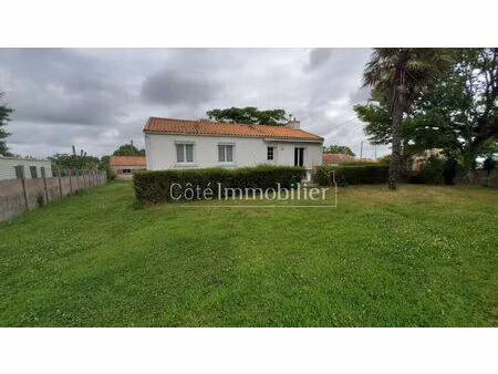 frossay a la campagne sur terrain de 2000 m2