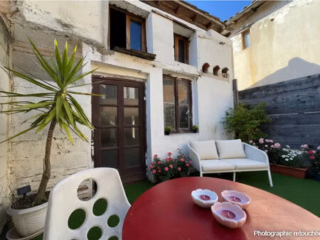 vente maison 5 pièces  125.00m²  buzet