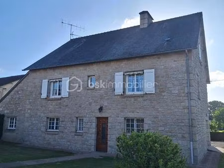 maison de village de 142 m² à aron