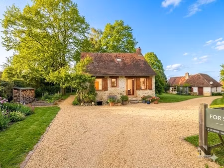 petit prix  gros potentiel : maison avec grange sur 750 m² de terrain