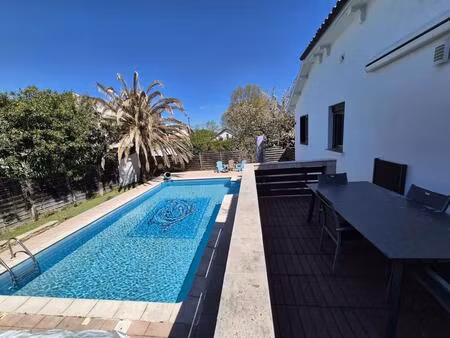 magnifique maison de 121.13 m² + son garage et sa piscine