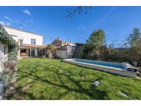 maison/villa t5 de 202 m2 à bordeaux 33300