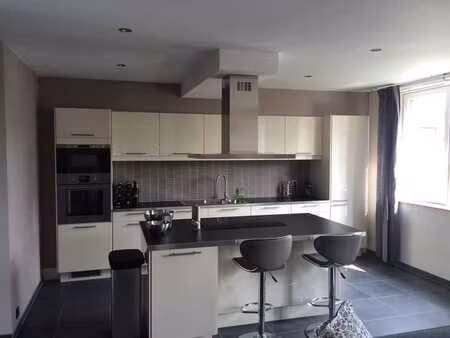 maison 2 ch dans le centre de moha ( wanze)