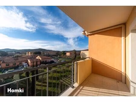 appartement t3 de 61 m2 à bormes-les-mimosas 83230  avenue andré del monte