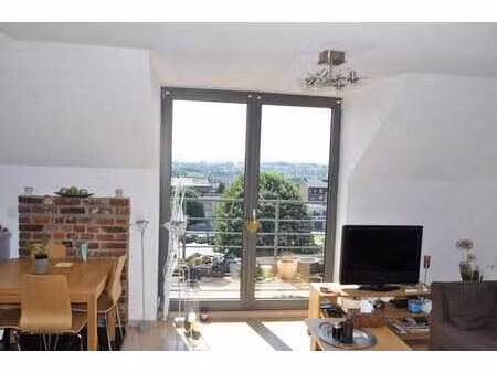 appartement 2ch herve  cuis équipée  parking couvert.