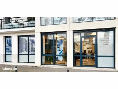 loue bureaux en rdc quartier cité des congrès