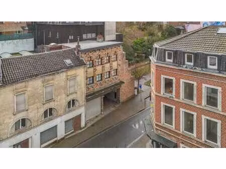 spacieux entrepot securise dans le centre de verviers