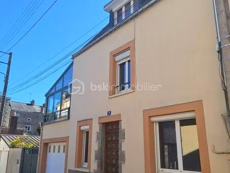 maison de ville à vendre