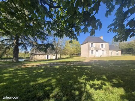 maison 4 pièces 196 m²