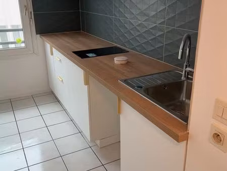 appartement 2 pieces 50m2 810 euros