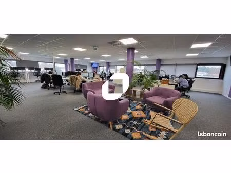 bureau 580 m²