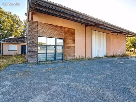 entrepôt 425 m² la lande de fronsac