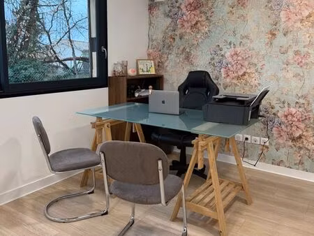 location local professionnel de santé - léognan