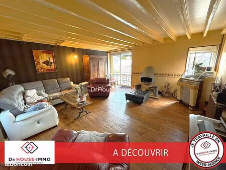 maison 7 pièces 202 m²