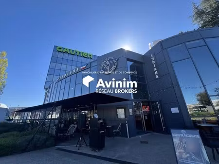 location bureaux 225 m²