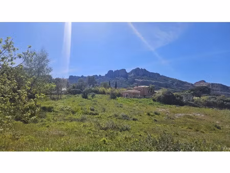vente terrain 662 m² à roquebrune-sur-argens (83520)  235 000 €