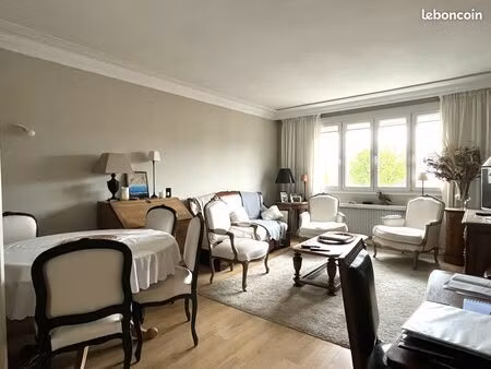 appartement 3 pièces 75 m²