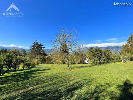 terrain 737 m² pougny