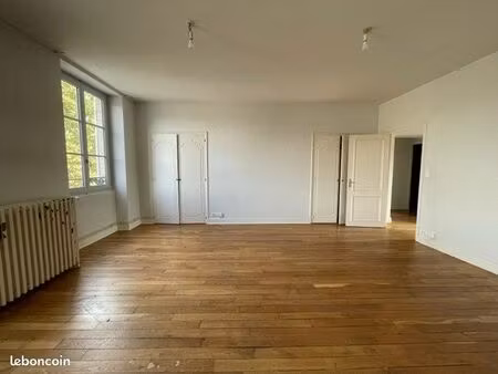 appartement 4 pièces 85 m²
