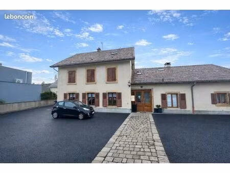 immeuble 212 m² valentigney