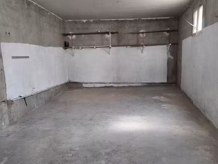 garage fermé st mamert du gard