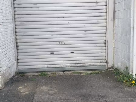 garage box de rangement