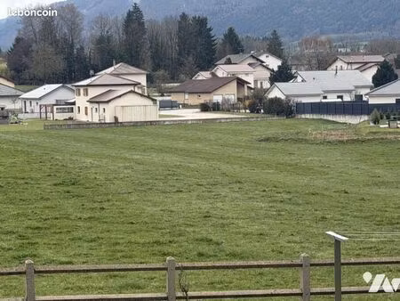 terrain 4 m² vieu d izenave