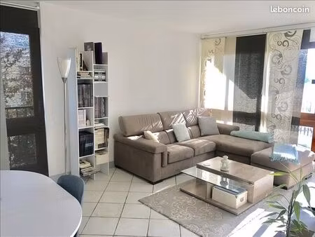 appartement 3 pièces 54 m²