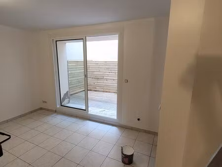 appartement t3 avec terrasse