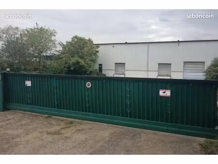 gardiennage / hivernage premium pour camping car  parking proche orléans