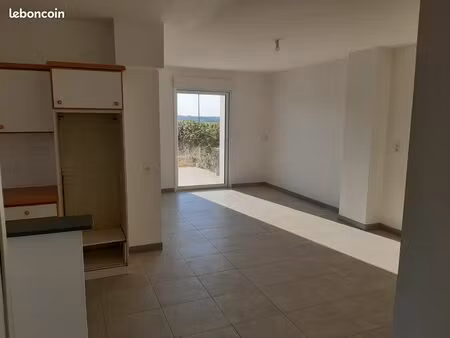 maison t3 (disponible à partir du 15 juin)