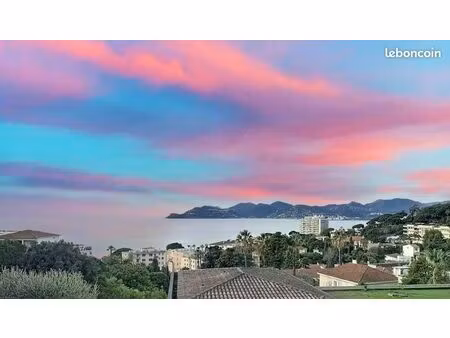 location au mois vue mer