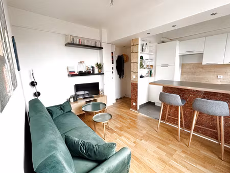 à louer : superbe appartement meublé refait à neuf à enghien