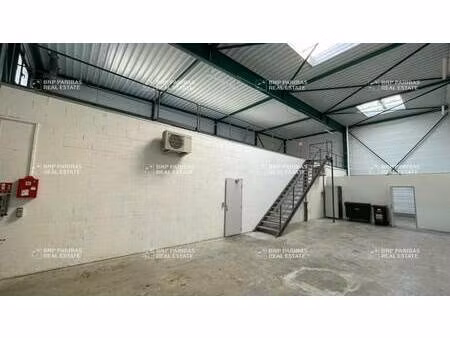 local d'activités à louer