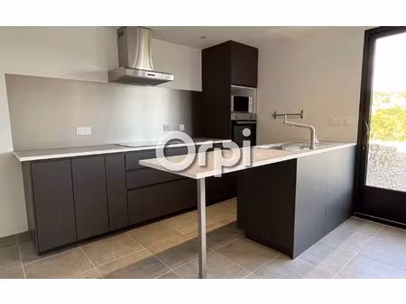 location appartement  61 m² t-2 à chastel-nouvel  627 €
