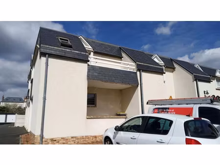 location appartement 2 pièces 49 m² à fleury-les-aubrais (45400)  550 €