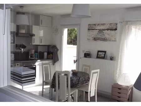 location meublée appartement 1 pièce 28 m² à les sables-d'olonne (85100)  620 €