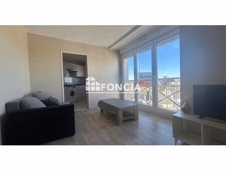 charmant appartement de deux pièces