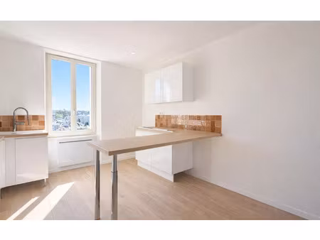 appartement rodez 56.57 m² t-3 à vendre  149 000 €