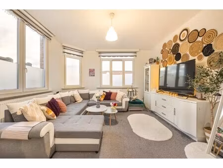 vergund appartementsgebouw met 3 appartementen met 2 slpk's