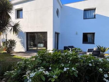 vente maison à larmor-plage (56260) : à vendre / 140m² larmor-plage