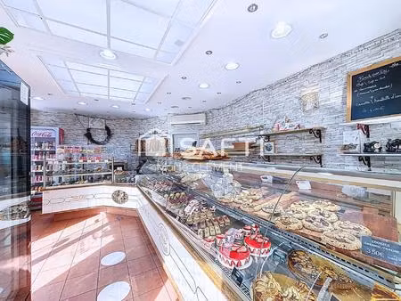 boulangerie pâtisserie rentable - 135 m2  bon ca à combs la ville