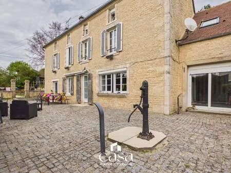 vente maison à crocy (14620) : à vendre / 247m² crocy