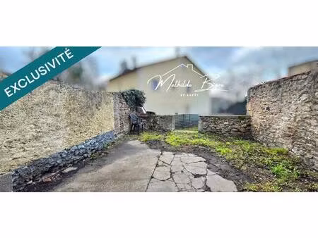 maison de bourg avec cour