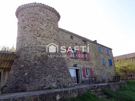 rare  maison en pierres dans petit hameau avec vue exceptionnelle