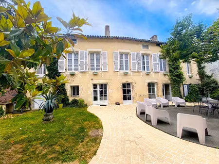 vente maison 10 pièces 320 m² chauvigny (86300)