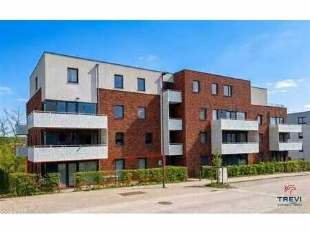 bel appart 2 chbres avec terrasse & jardin