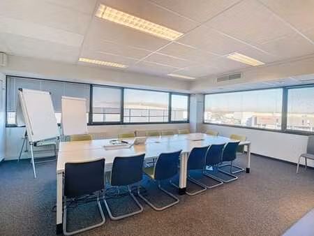 immeuble de bureaux idéalement situé au centre de wilrijk