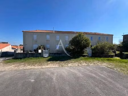 vente maison à saint-laurent-sur-sèvre (85290) : à vendre / 320m² saint-laurent-sur-sèvre